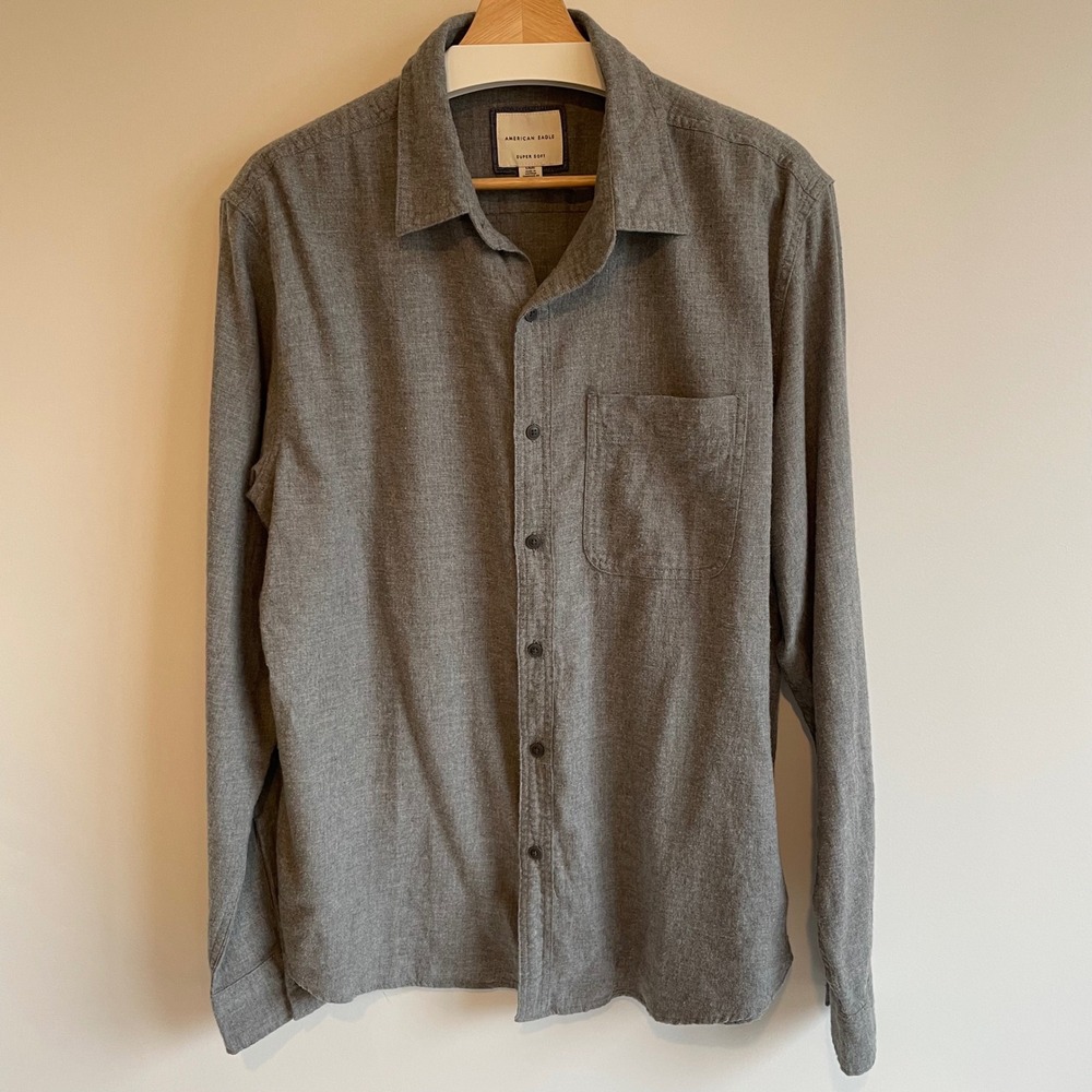 American Eagle Outfitters Men's‎ Super Soft Button Down Shirt Gray Size L